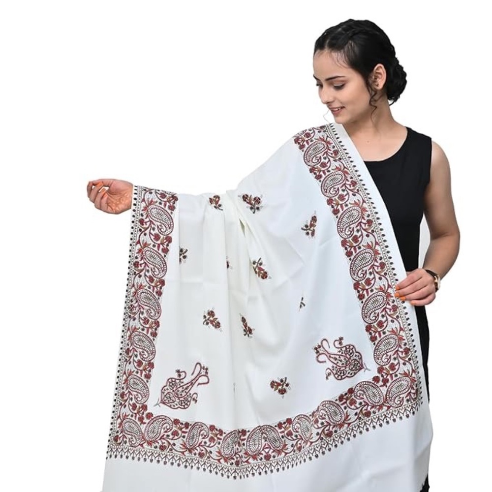 Light Beige Polyester Neutral Printed Paisley Wom… - image 6